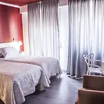 Nest Style Santiago 3* Σαντιάγο ντε Κομποστέλα