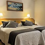 Hotel Nest Style Santiago 3*