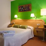 Nest Style Santiago Hotel 3*
