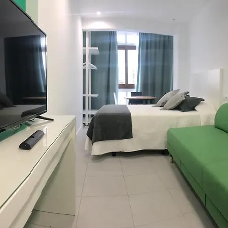 Ξενοδοχείο Nest Style Santiago 3*