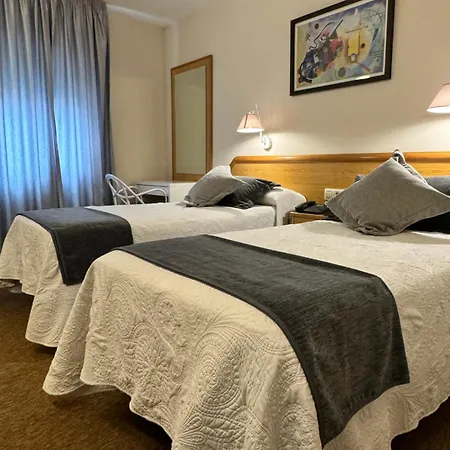 Отель Nest Style Santiago Сантьяго-де-Компостела