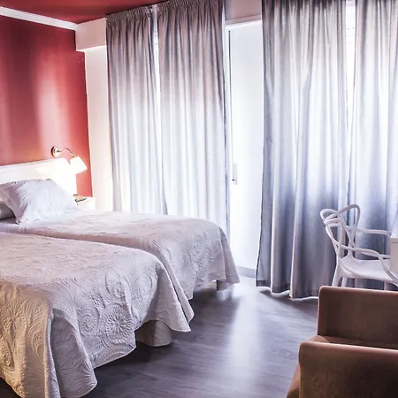 Nest Style Santiago 3* Σαντιάγο ντε Κομποστέλα