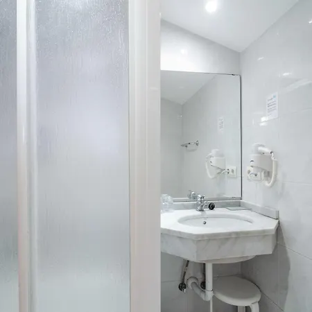 Ξενοδοχείο Nest Style Santiago 3*