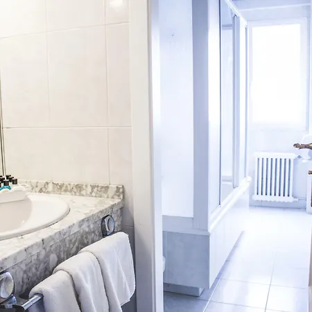 Nest Style Santiago 3*