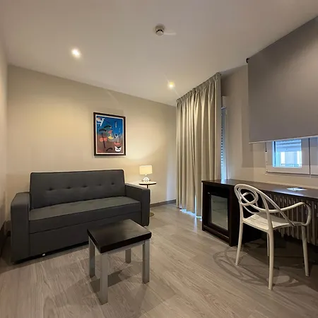 Nest Style Santiago 3*