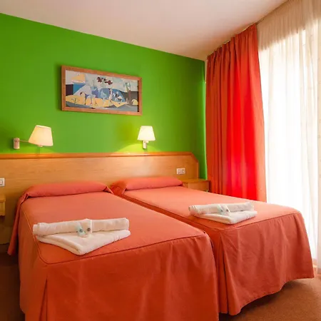 Nest Style Santiago 3*