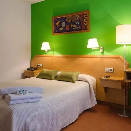 Nest Style Santiago Ξενοδοχείο 3*