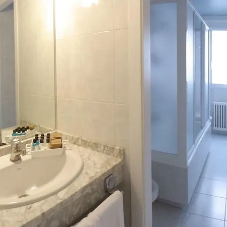 Nest Style Santiago Hotel 3*