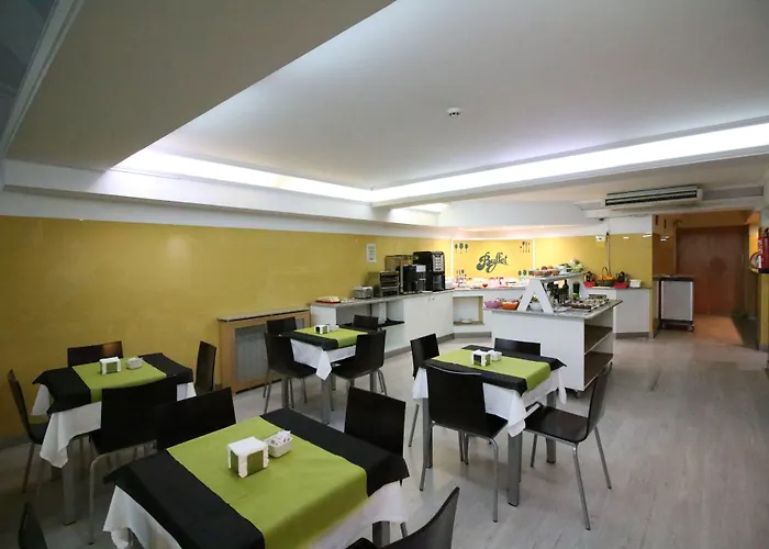 Nest Style Santiago Hotell