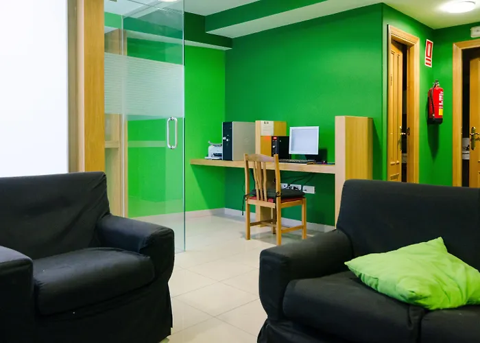 Nest Style Santiago Hotel 3*